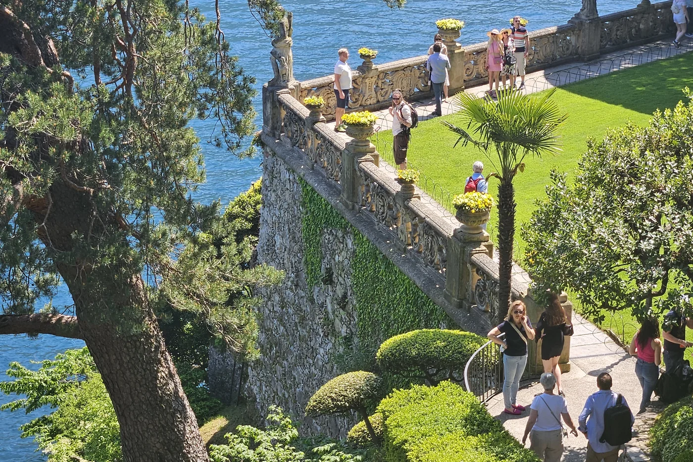 villa-del-balbianello-terrace-